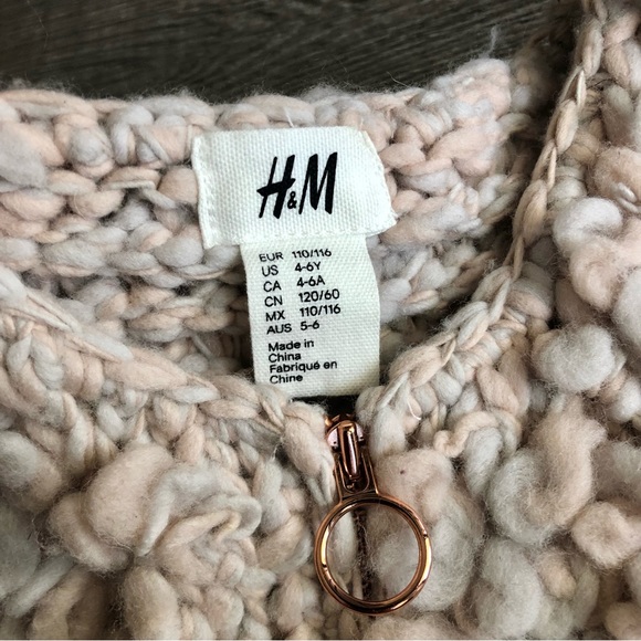 H&M Beautiful Knit Sweater Vest - Picture 6 of 6